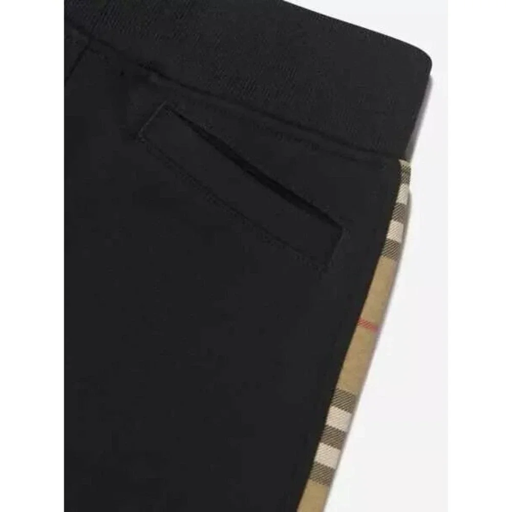 Burberry boys Nolen Check Insert Shorts -size 3Y / 3  Black  Archive Beige $340‎